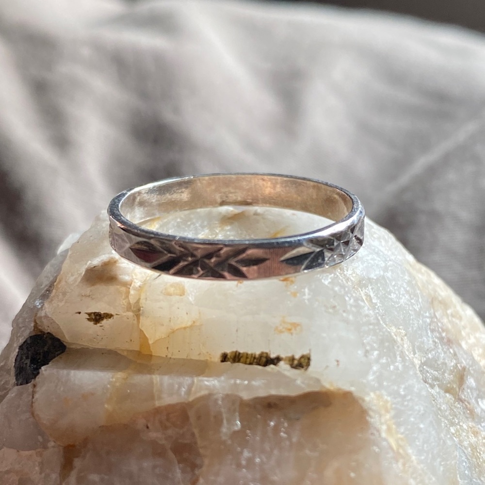 Sterling Silver 925 Unique Ring - image 1